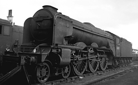 Gresley A3 Pacific No. 60097 'Humorist' with large smoke deflectors, at Carlisle Canal in 1963 (M.Morant)