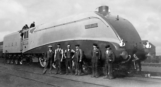 Gresley A4 Pacific No. 2509 'Silver Link' fresh out of the Doncaster paint shop in 1935 (J.Bridges)