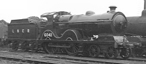 Newly-modified D9/2 No. 6041 at Gorton in 1937 (M.Morant)