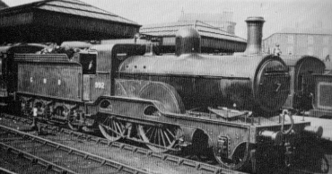 LNER/GNR Class E1, GNR No. 992 2-4-0 at Newark in the early 1920s
