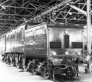 Picture of EE1 No. 13 from the Bill Donald Collection