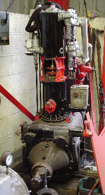 No. 68153's engine unit, note oil bath drive axle at base