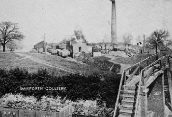Sisters Pit in about 1900. Foreground wagons are on the western junction curve of the Aberford Railway
