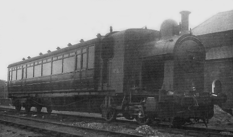 Avonside-built GNR Rail Motor No. 8 at Louth in 1910